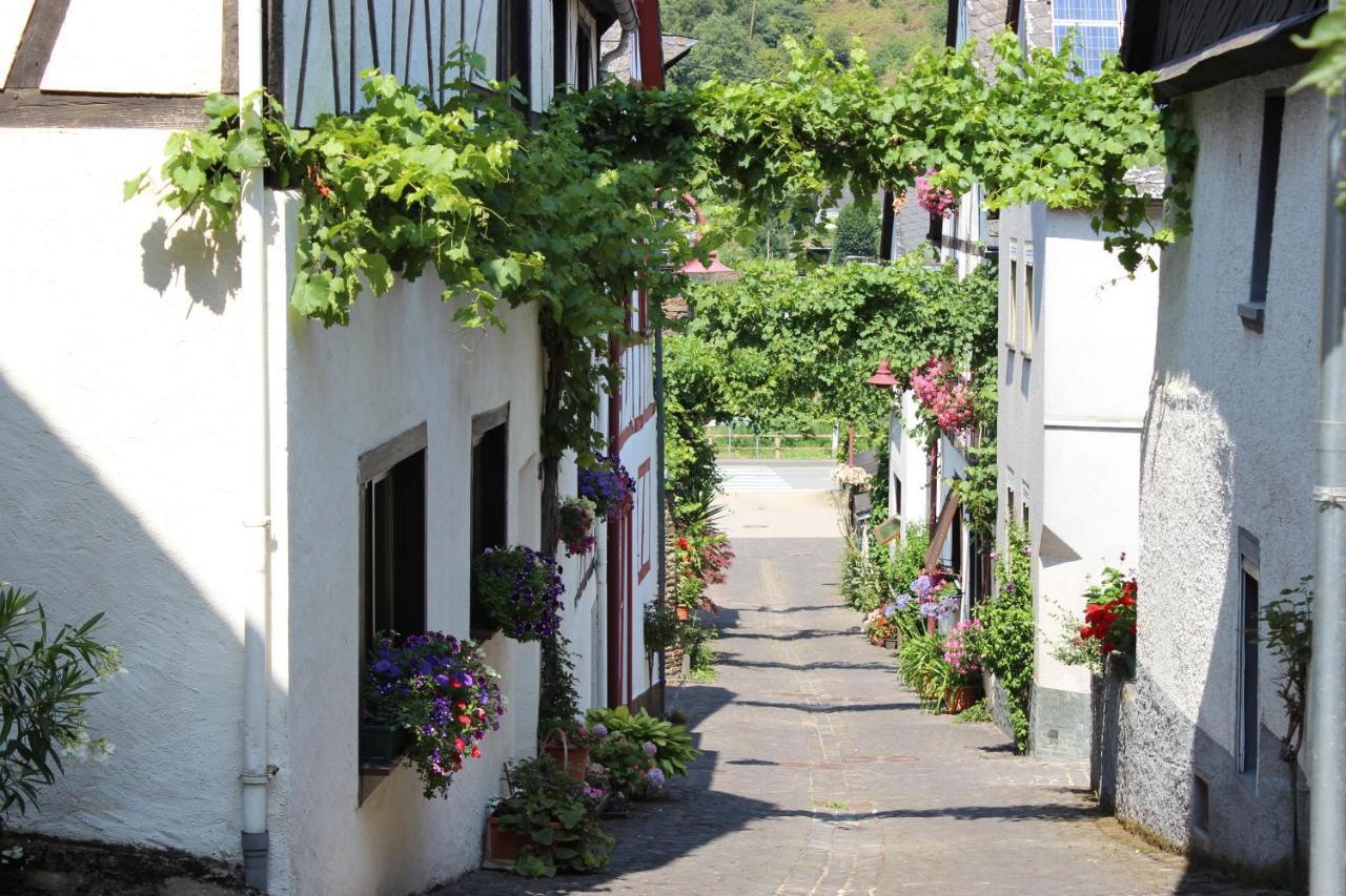 Ferienapartment Rebwinkel Burgen  Esterno foto