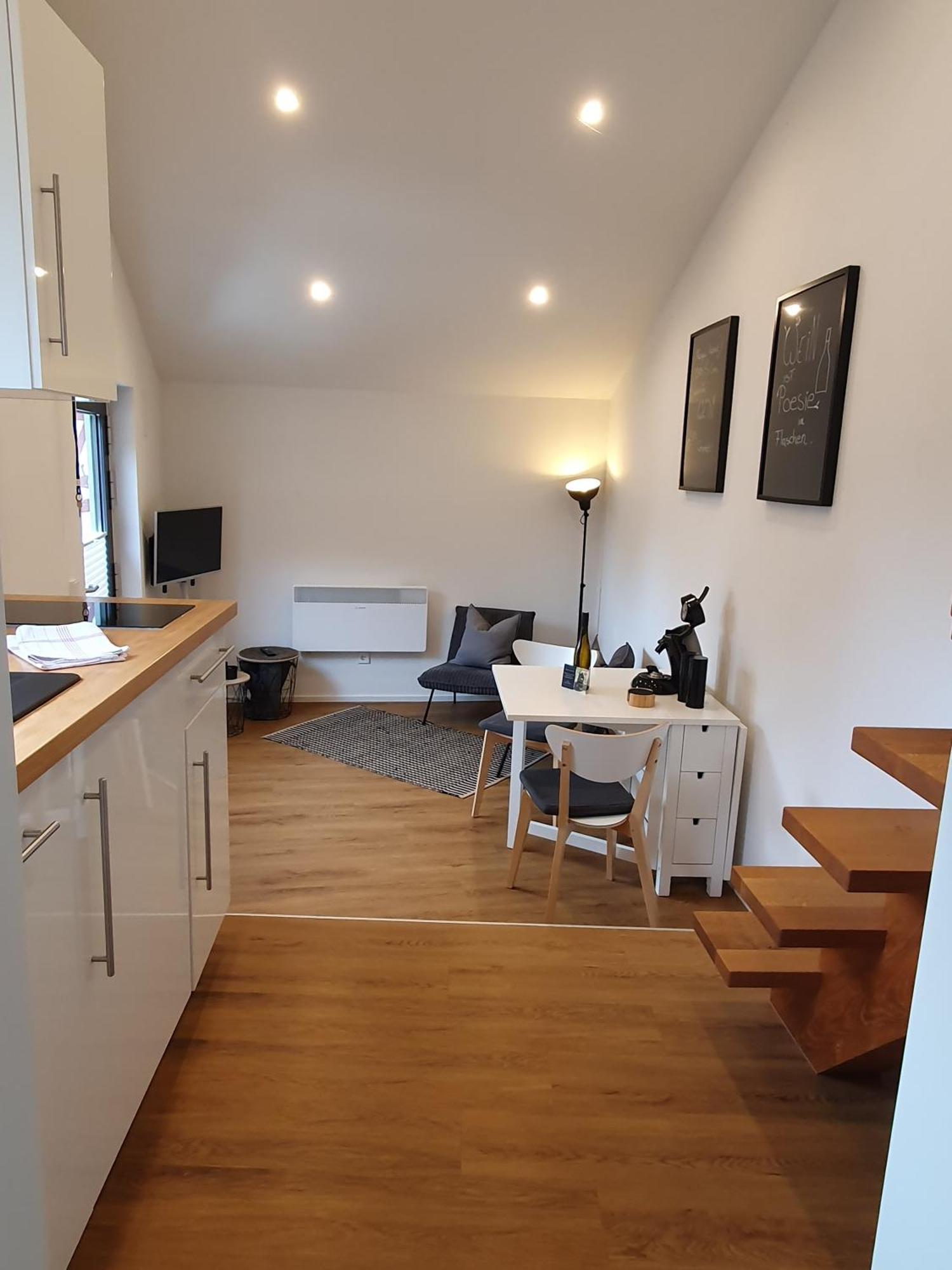 Ferienapartment Rebwinkel Burgen  Esterno foto